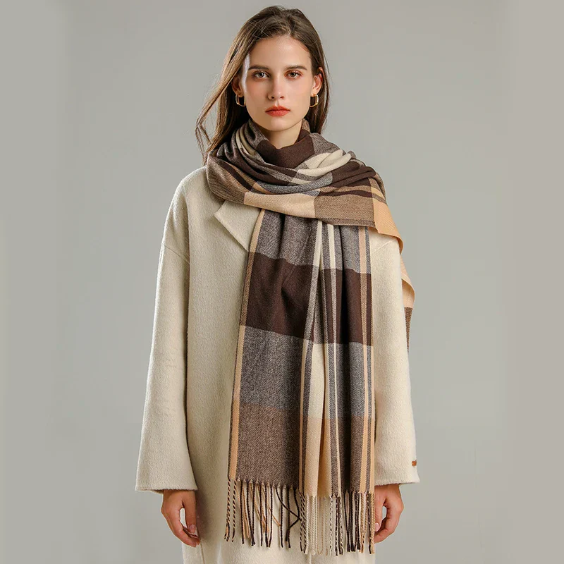 Avielle Cashmere Scarf - Image 2