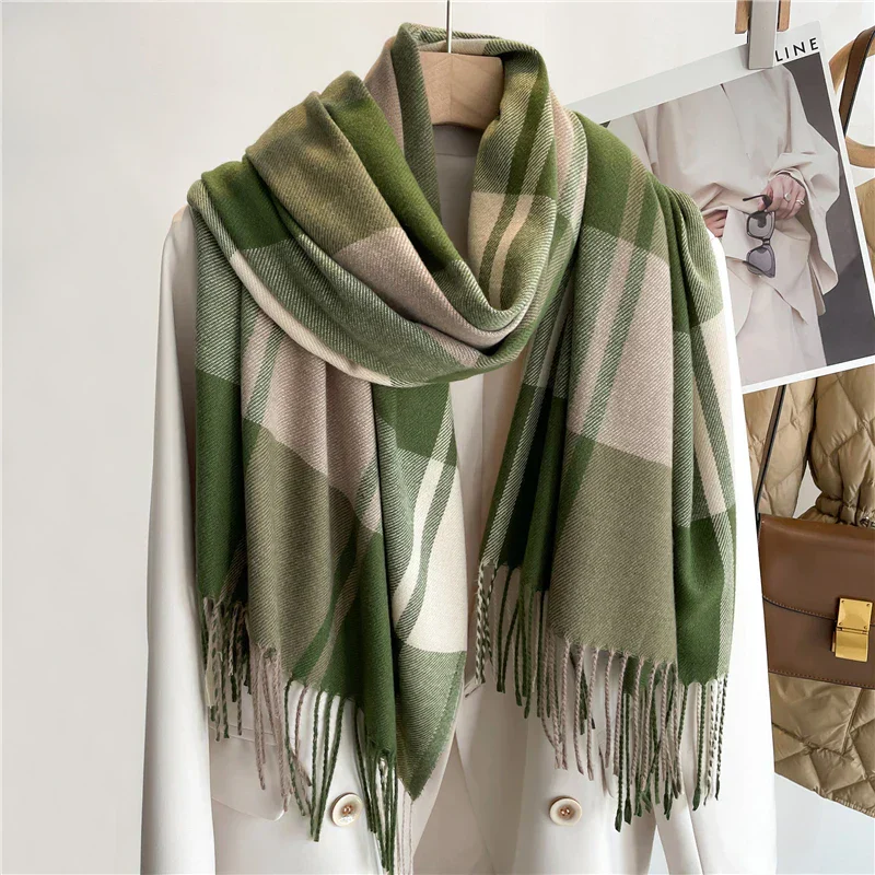 Avielle Cashmere Scarf - Image 3