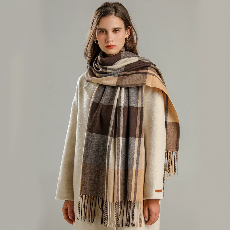 Avielle Cashmere Scarf - Image 5
