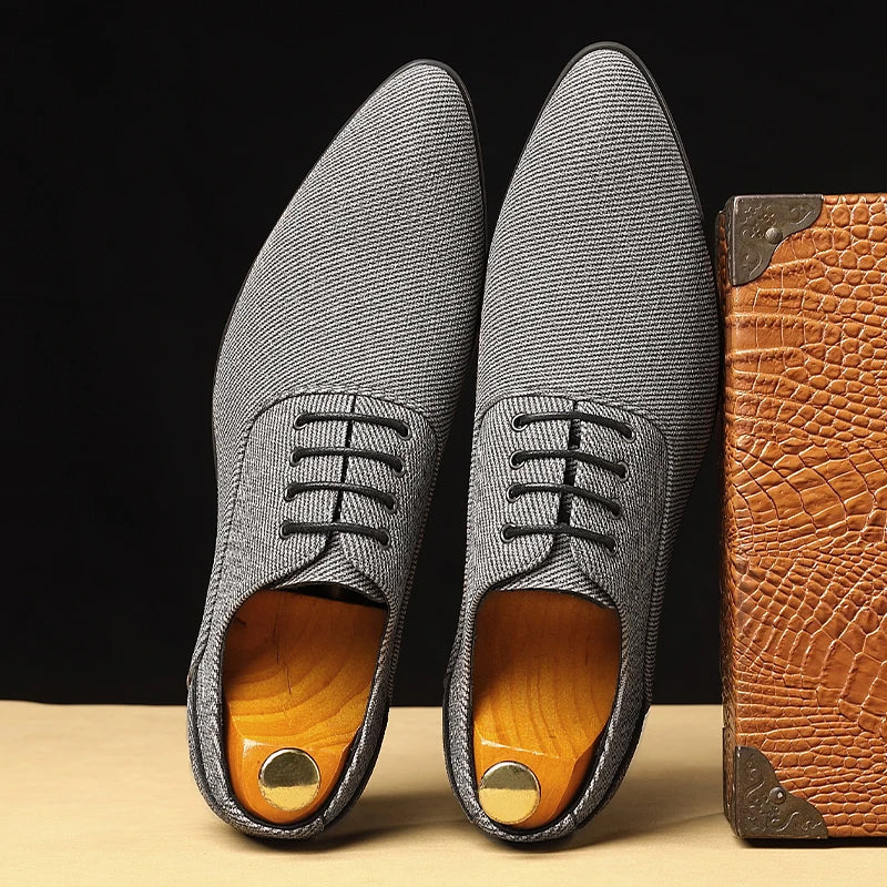 Belford Woven Canvas Oxford - Image 3