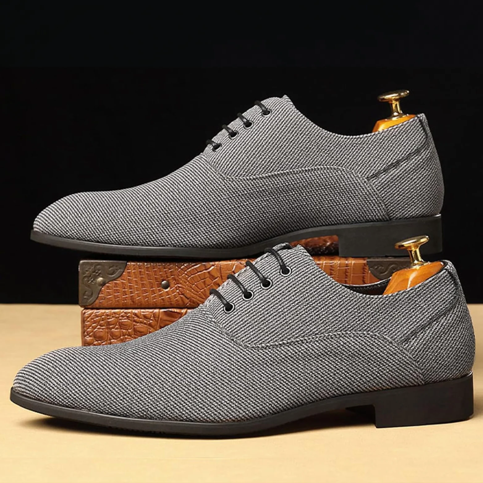 Belford Woven Canvas Oxford - Image 5