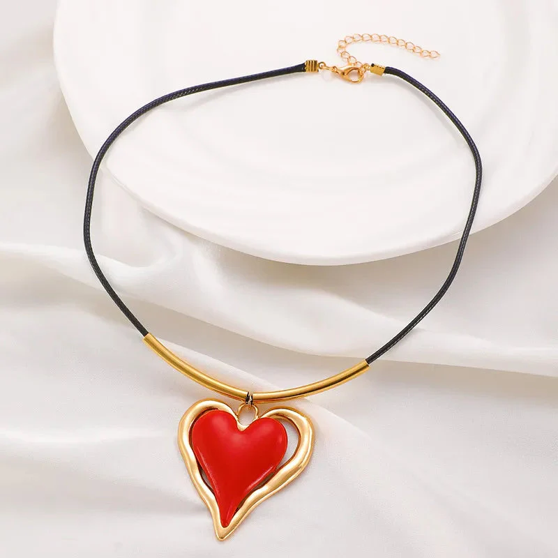 Bella Heart Core Pendant Necklace - Image 3