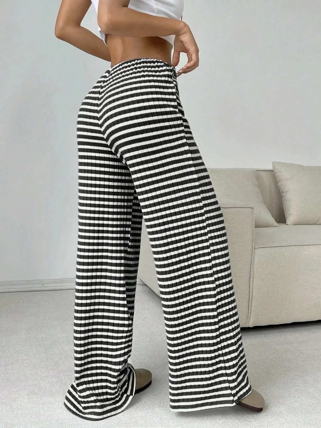 Harborview Lounge Pants - Image 13