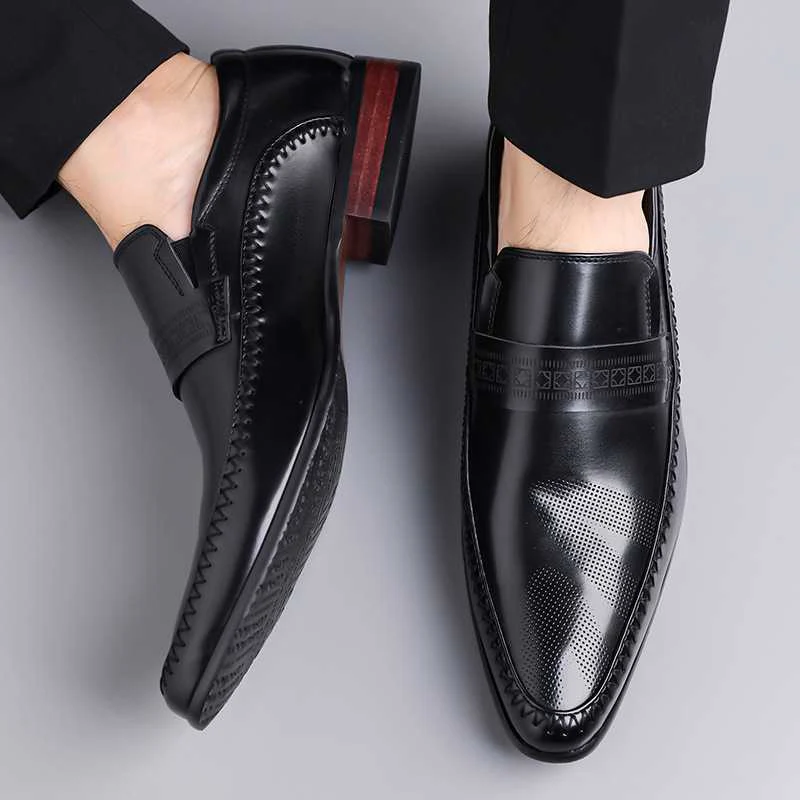 Harrow Crest Leather Loafers - Image 10