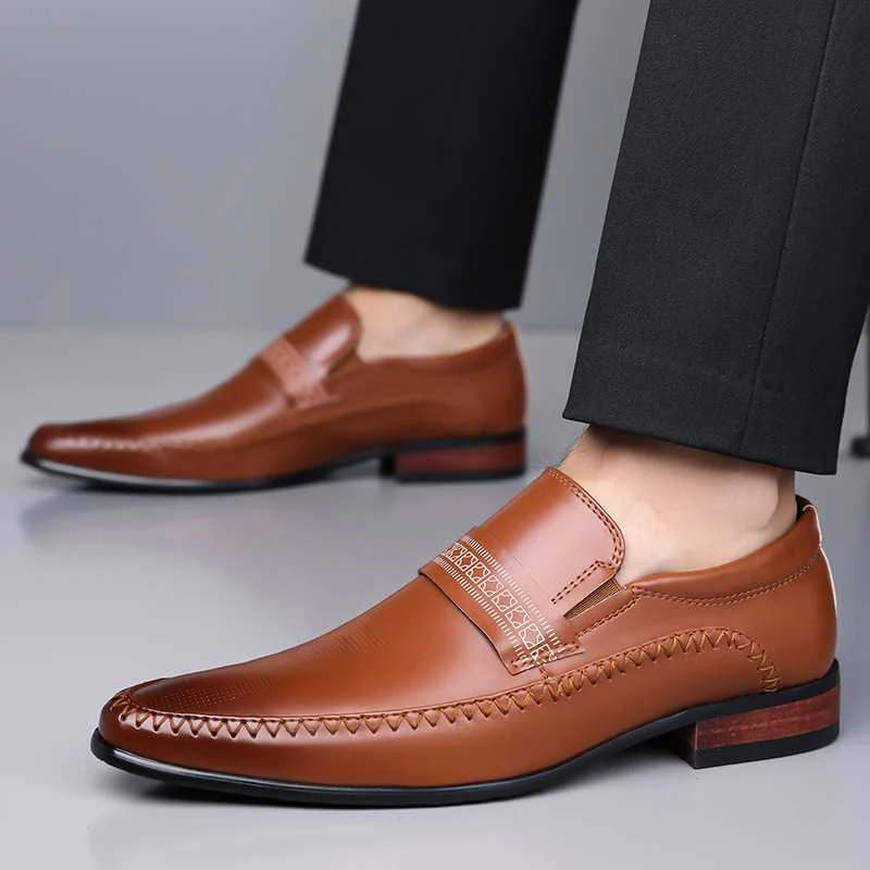 Harrow Crest Leather Loafers - Image 5