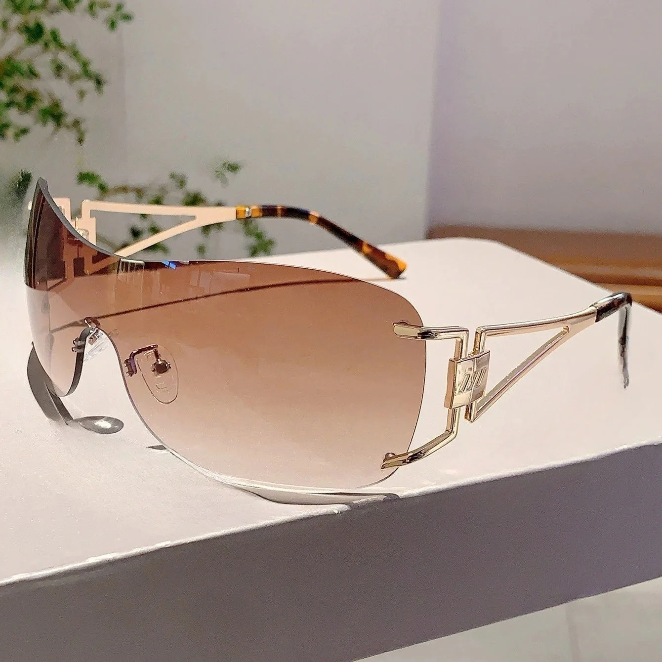 Nova Gradient Veil Shades - Image 11