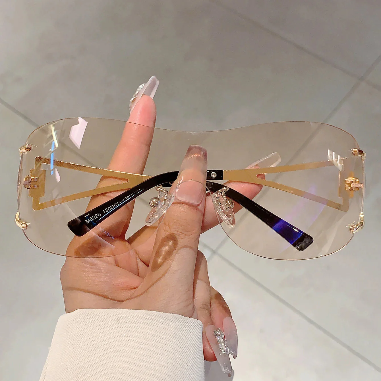 Nova Gradient Veil Shades - Image 5