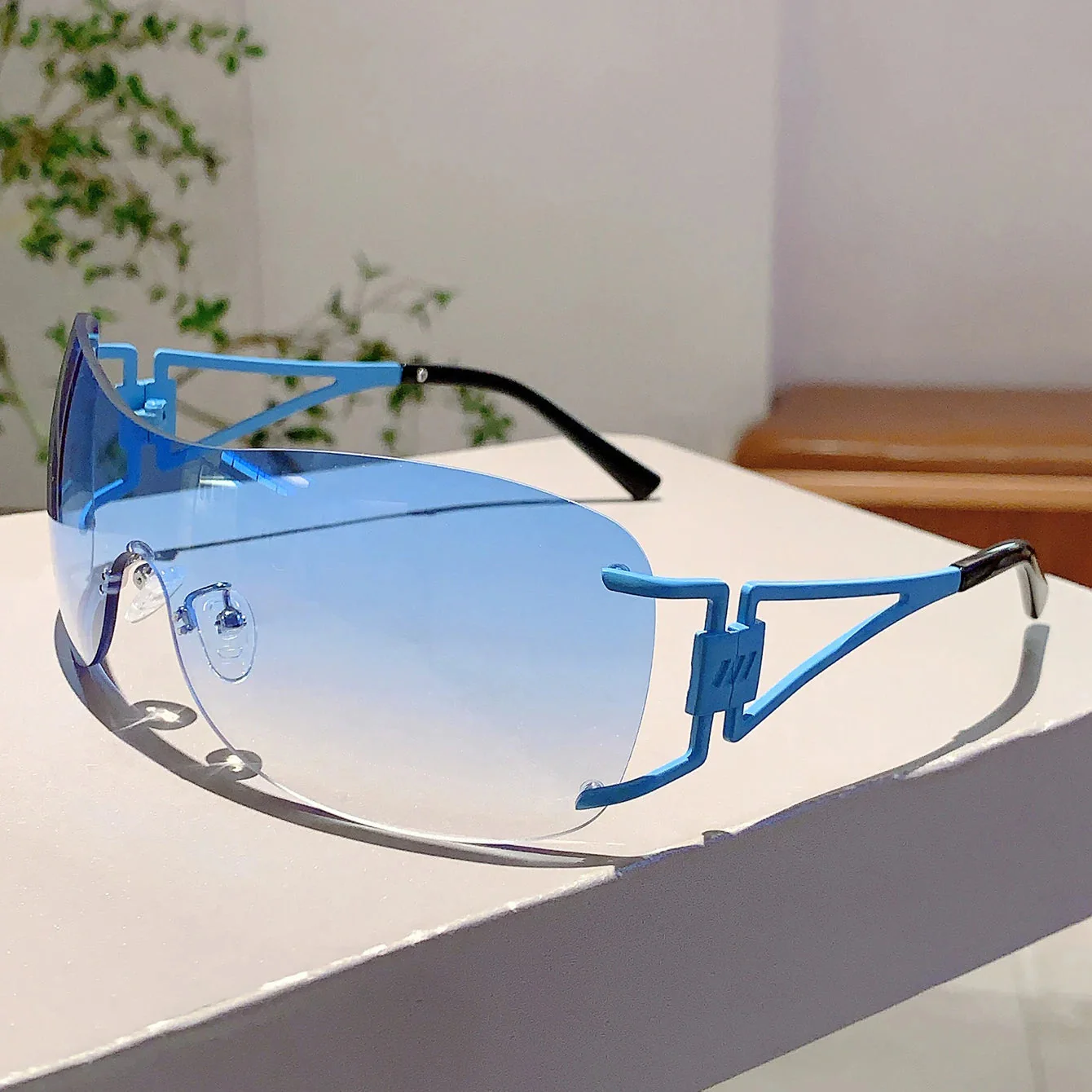 Nova Gradient Veil Shades - Image 8