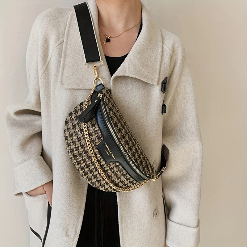 Soren Chain Crossbody - Image 2
