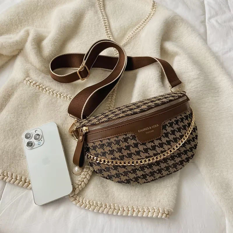 Soren Chain Crossbody - Image 7