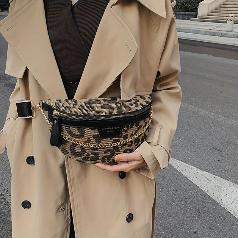 Soren Chain Crossbody - Image 9